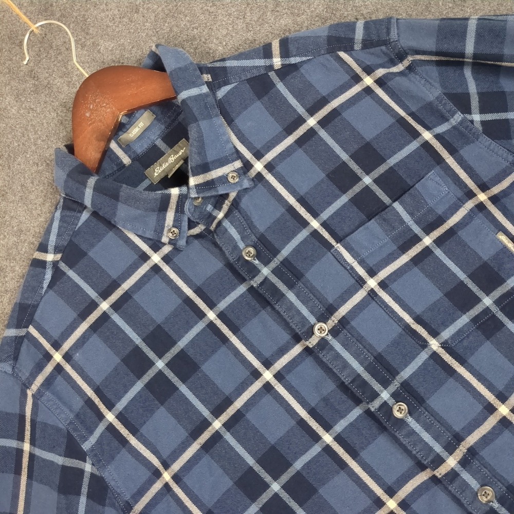 Eddie Bauer Mens Large Classic Fit Blue Plaid Flannel Button Down Shirt